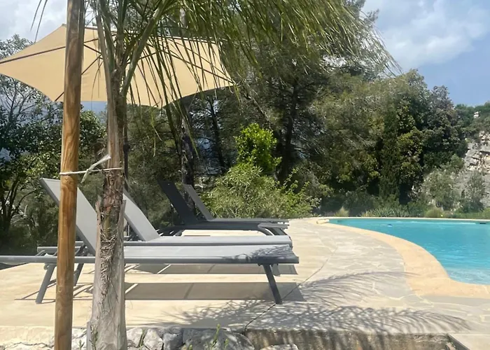 La Villa Des Carriers- Maison Avec Piscine Proche Mer